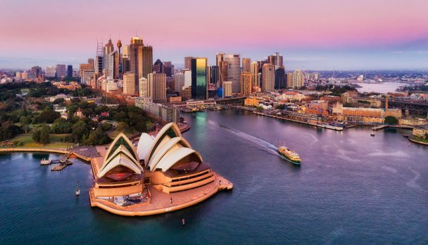 Pinkish,Colourful,Sunrise,Over,Sydney,City,Cbd,On,Waterfront,Of